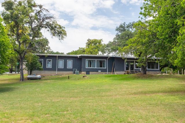 5411 Starlight Drive N, Fort Worth, TX 76126