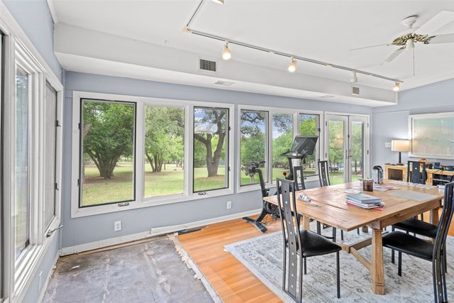 5411 Starlight Drive N, Fort Worth, TX 76126
