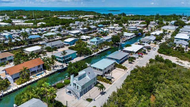 E 900 63Rd Street Ocean, Marathon, FL 33050