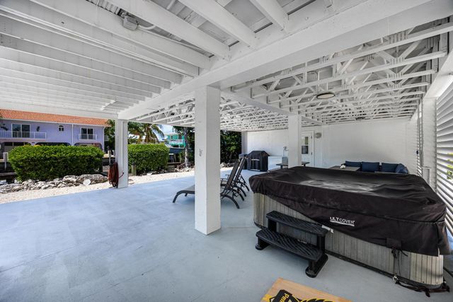 E 900 63Rd Street Ocean, Marathon, FL 33050