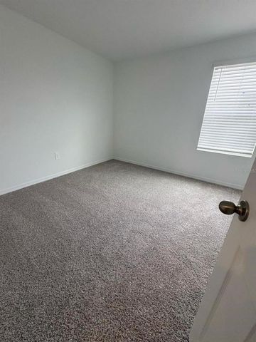 16407 BIRD OF PARADISE AVENUE, Clermont, FL 34714