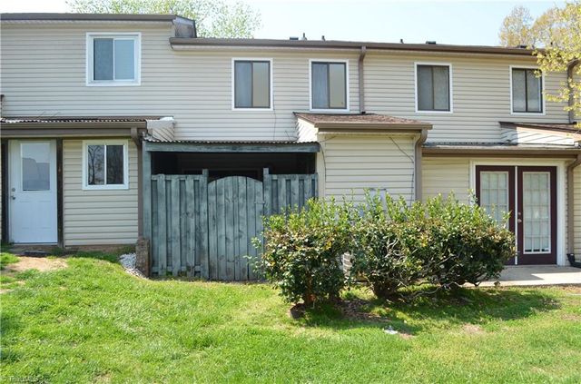 1704 N Hamilton Street E, High Point, NC 27262