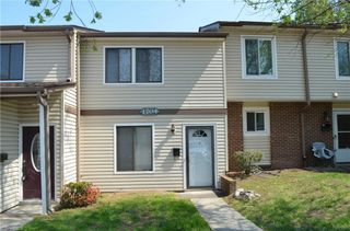 1704 N Hamilton Street E, High Point, NC 27262