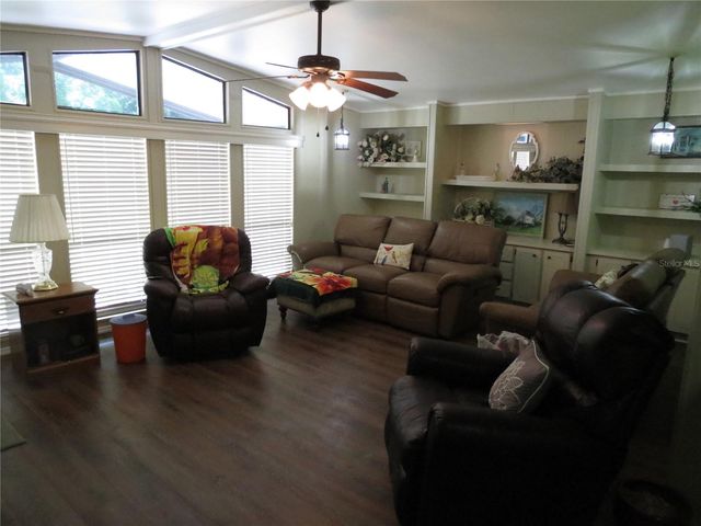 8545 S MAGNOLIA AVENUE, Ocala, FL 34476