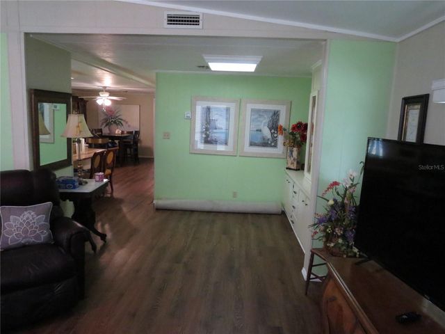 8545 S MAGNOLIA AVENUE, Ocala, FL 34476