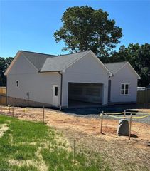 1721 Gideon Grove Church Road, Stokesdale, NC 27357
