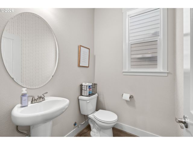 16870 Sw SUNSHINE COAST St, Tigard, OR 97224