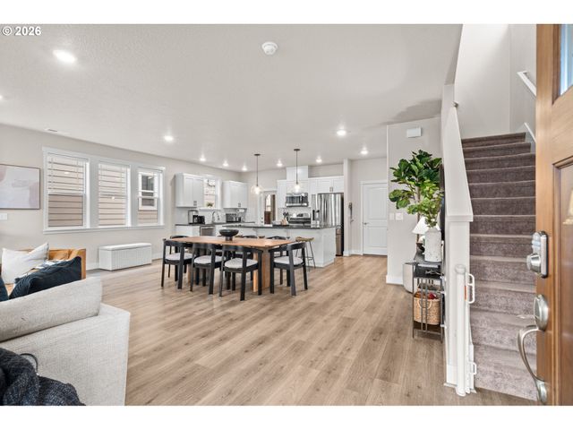 16870 Sw SUNSHINE COAST St, Tigard, OR 97224