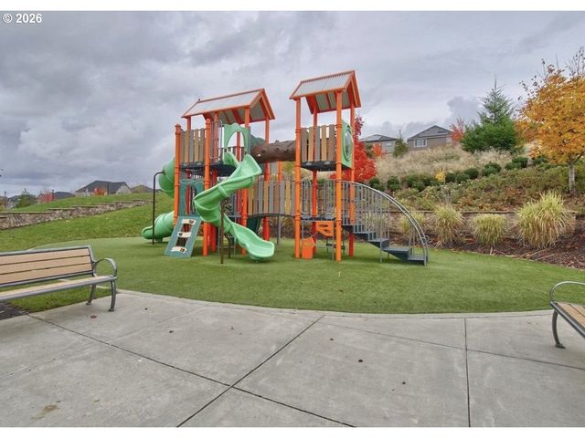 16870 Sw SUNSHINE COAST St, Tigard, OR 97224