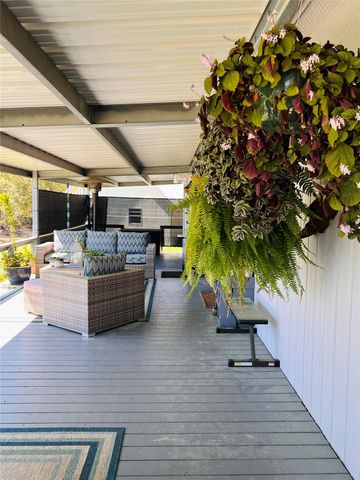 1776 Lakeshore Drive, Hemphill, TX 75948