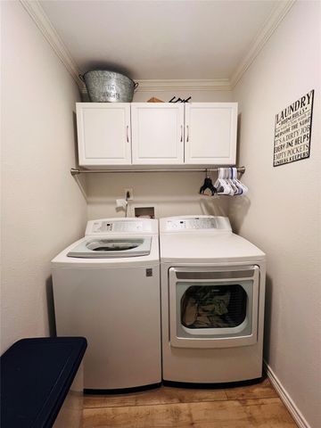 1776 Lakeshore Drive, Hemphill, TX 75948