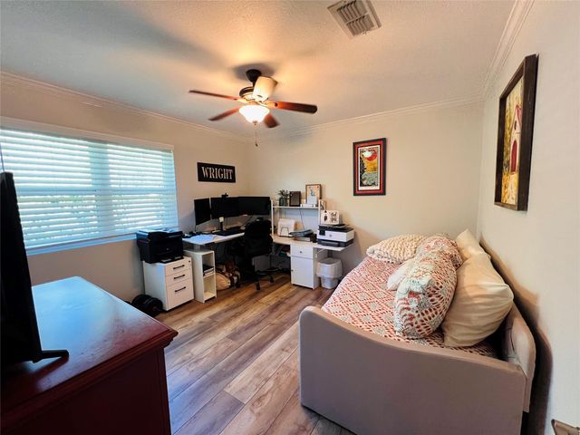 1776 Lakeshore Drive, Hemphill, TX 75948