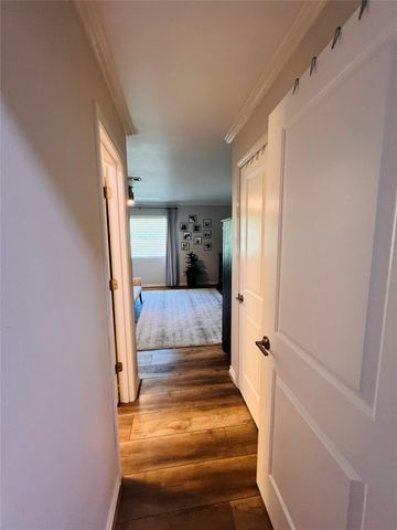 1776 Lakeshore Drive, Hemphill, TX 75948