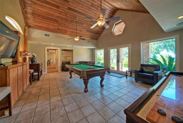 206 Forest DR, Buchanan Dam, TX 78609