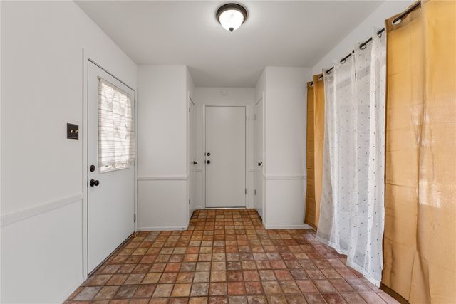 546 Karen Drive, Robinson, TX 76706