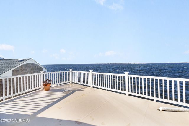 225 K Court, Seaside Park, NJ 08752