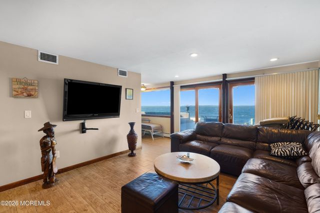 225 K Court, Seaside Park, NJ 08752