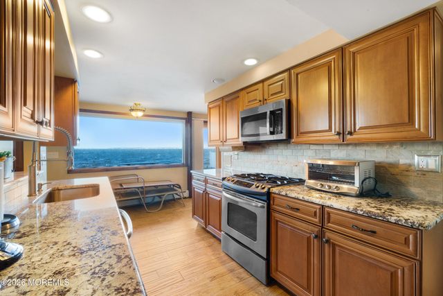 225 K Court, Seaside Park, NJ 08752