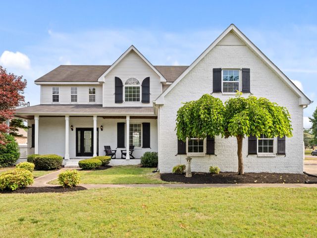 229 Jones Mill Rd, La Vergne, TN 37086