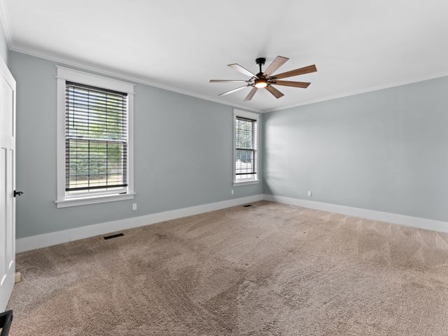 229 Jones Mill Rd, La Vergne, TN 37086