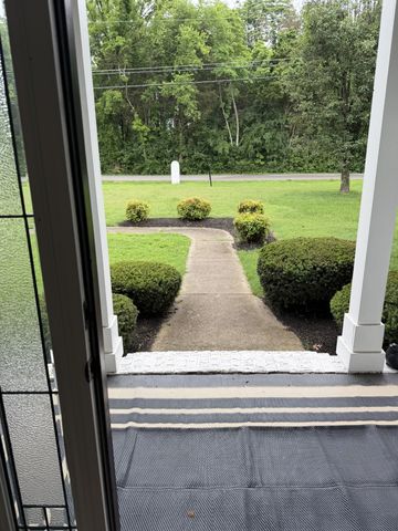 229 Jones Mill Rd, La Vergne, TN 37086