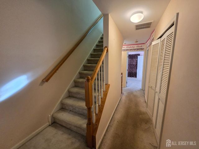 1206 Blossom Circle, South Brunswick, NJ 08810