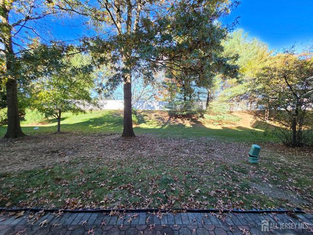 1206 Blossom Circle, South Brunswick, NJ 08810