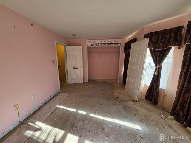 1206 Blossom Circle, South Brunswick, NJ 08810