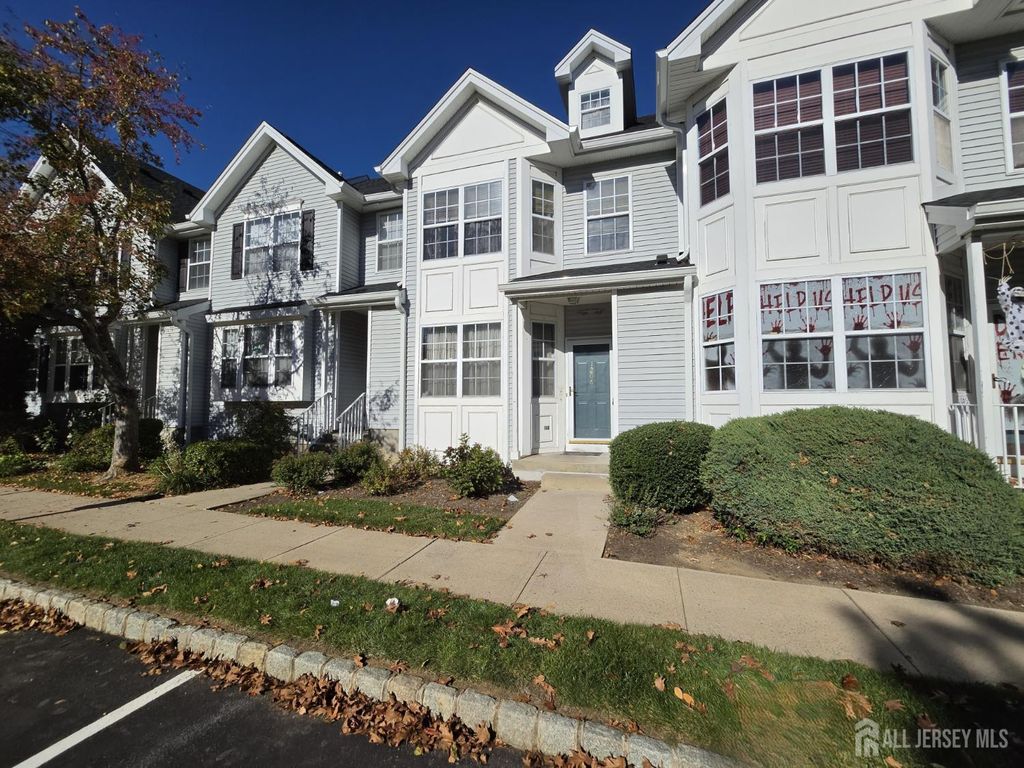 1206 Blossom Circle, South Brunswick, NJ 08810