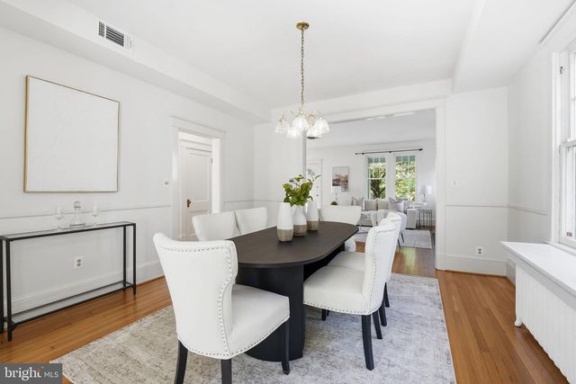1602 N DANVILLE ST, Arlington, VA 22201