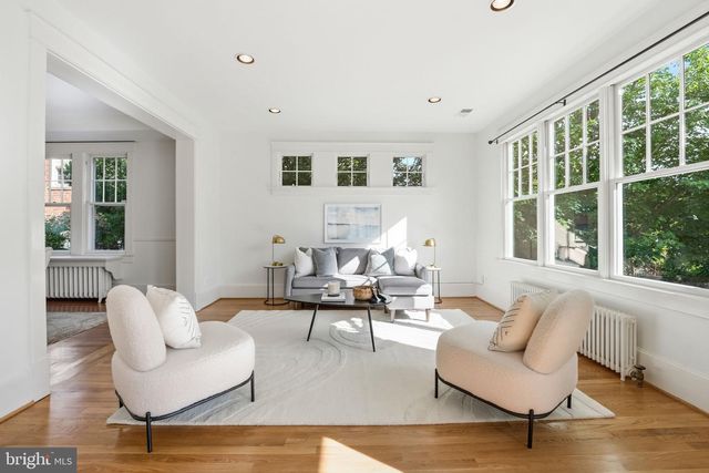 1602 N DANVILLE ST, Arlington, VA 22201