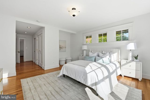 1602 N DANVILLE ST, Arlington, VA 22201