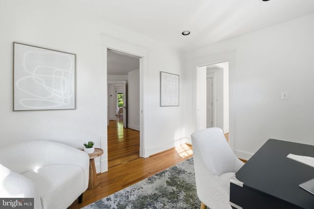1602 N DANVILLE ST, Arlington, VA 22201