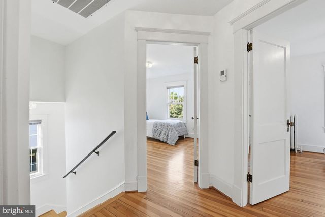 1602 N DANVILLE ST, Arlington, VA 22201