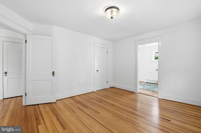 1602 N DANVILLE ST, Arlington, VA 22201