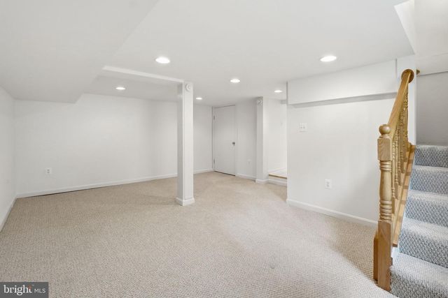 1602 N DANVILLE ST, Arlington, VA 22201