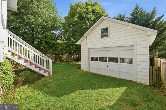 1602 N DANVILLE ST, Arlington, VA 22201