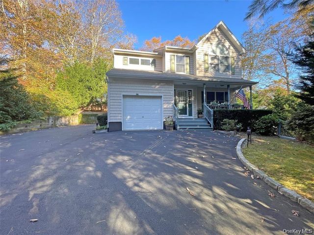 64 Glen Road, Baiting Hollow, NY 11933