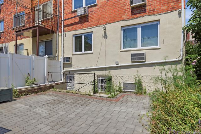 2511 44th Street, Astoria, NY 11103