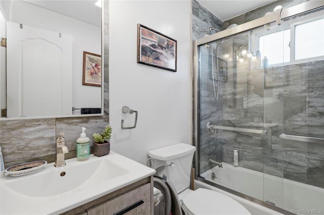 2511 44th Street, Astoria, NY 11103