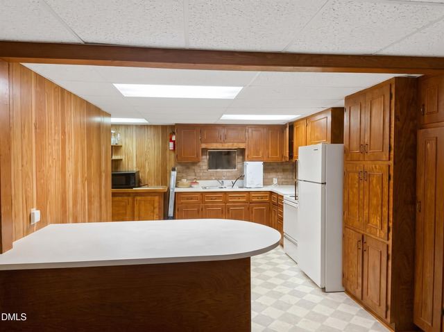 1602 Peace Street, Henderson, NC 27536