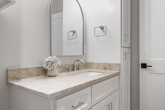 911 Augusta Drive, Lufkin, TX 75901