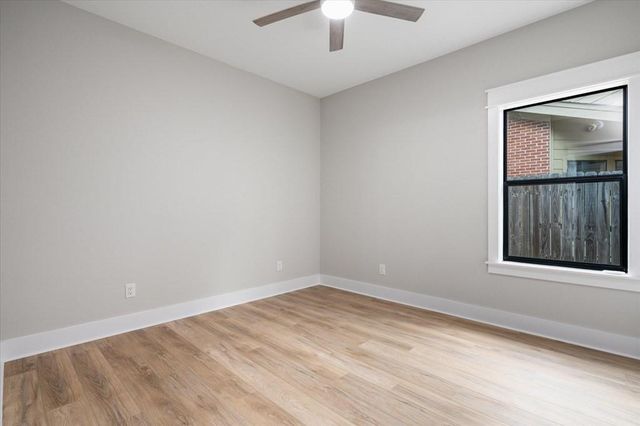 911 Augusta Drive, Lufkin, TX 75901