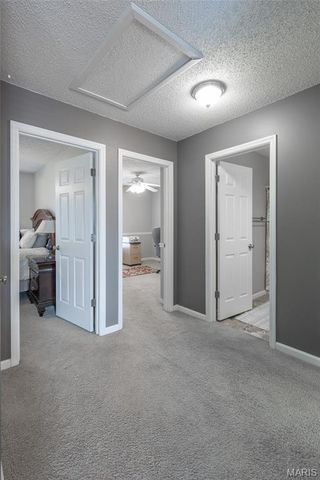 5013 Royal Burgess Drive, St Peters, MO 63304