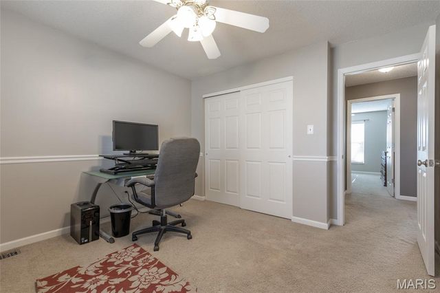 5013 Royal Burgess Drive, St Peters, MO 63304