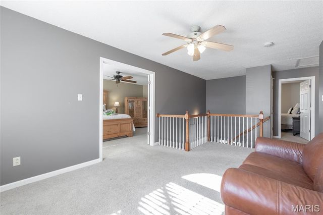 5013 Royal Burgess Drive, St Peters, MO 63304