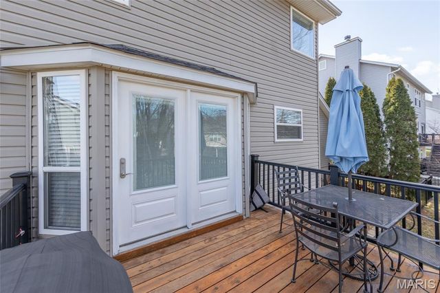 5013 Royal Burgess Drive, St Peters, MO 63304