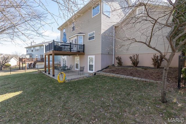 5013 Royal Burgess Drive, St Peters, MO 63304