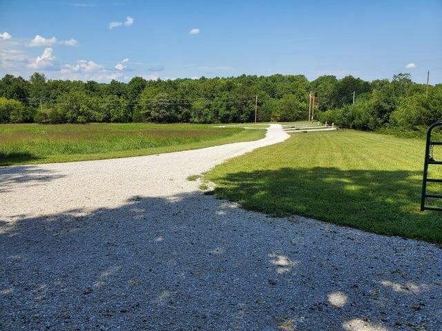 4775 S 50th Road, Aldrich, MO 65601