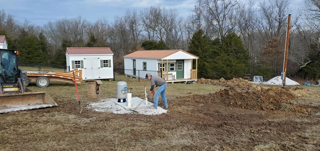 4775 S 50th Road, Aldrich, MO 65601